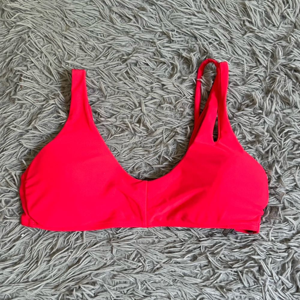 Red bikini top